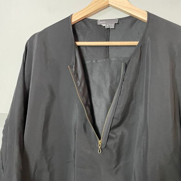 Vince 100% Silk Black Dolman Sleeve Blouse Zipper SZ Small Business Classic - Picture 4 of 10